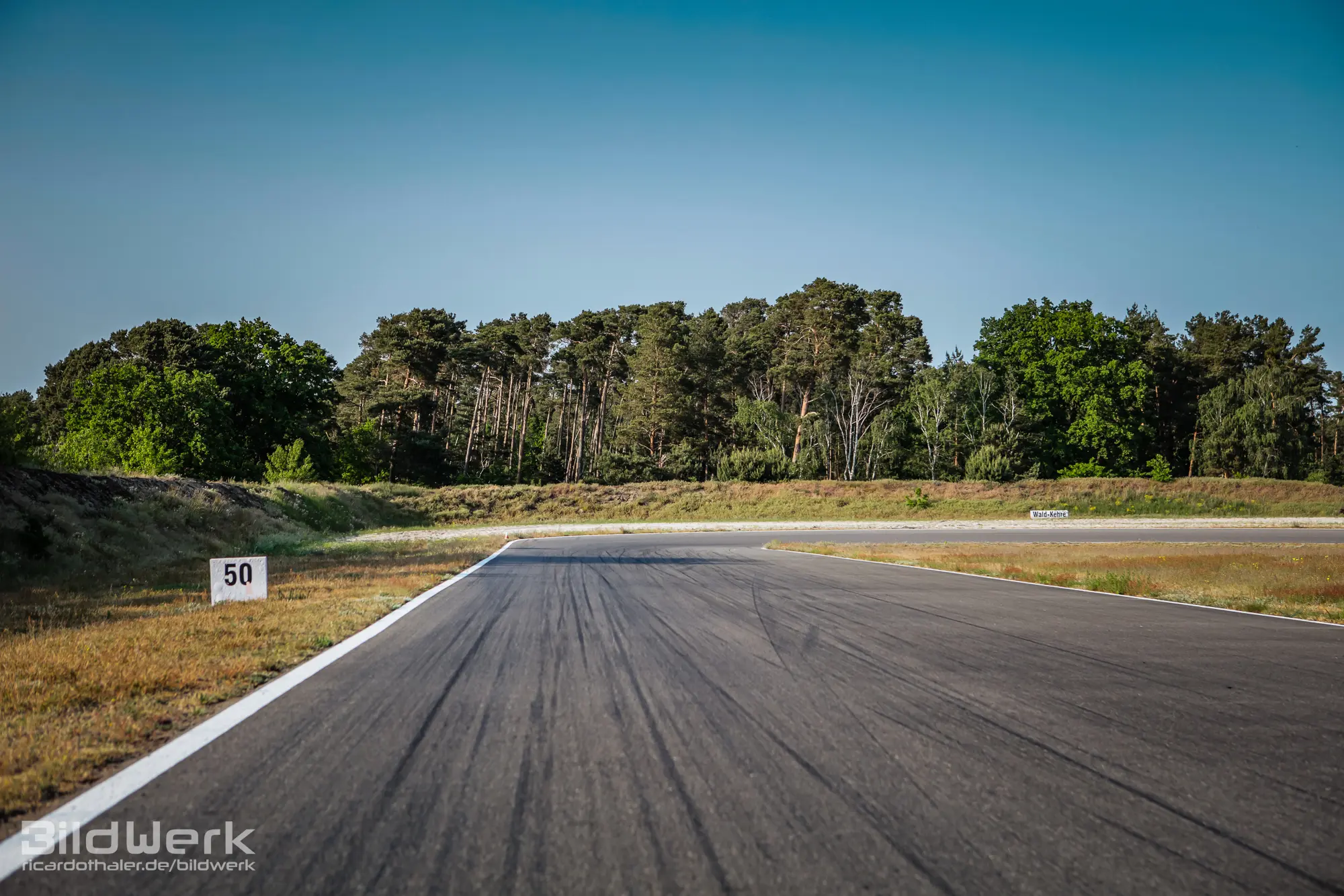 _W0A3239-0No5Th9BGF8XDqdooIafF4t9tWBlZX